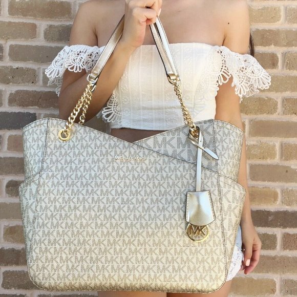 Michael Kors Handbags - Michael Kors Large Chain Shoulder Tote Bag